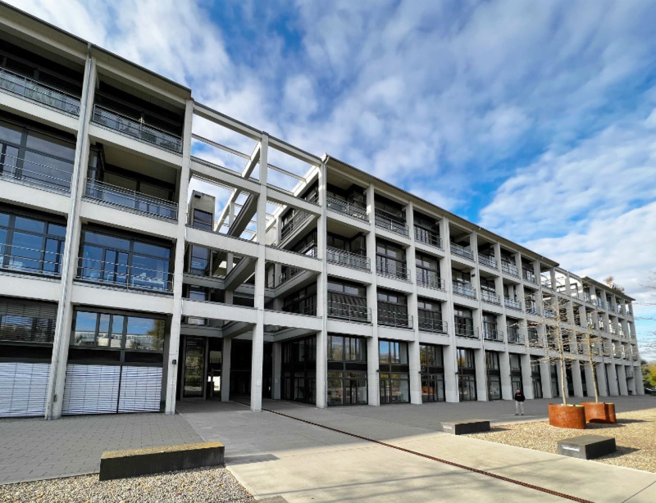 Das Stadtregal in Ulm-Söflingen: Gebäude, Lounge und Besprechungsraum